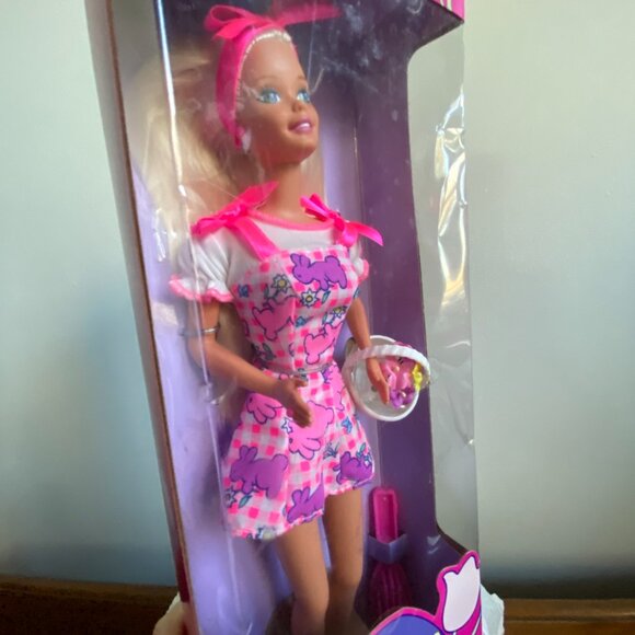 Vintage 90’s Easter Barbie Doll Special Edition 1996 Mattel, New in box - Picture 6 of 9